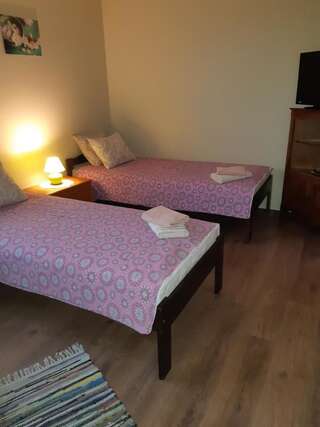 Отели типа «постель и завтрак» Ovelia B&B Курессааре Стандартный двухместный номер с 1 кроватью или 2 отдельными кроватями-2